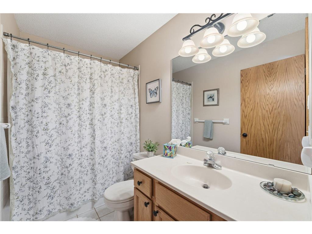  Lakeville MN 55044 7042057 image50