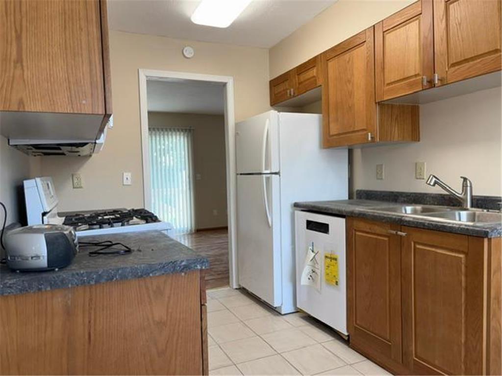 2041 103rd Avenue NW Coon Rapids MN 55433 7095547 image1
