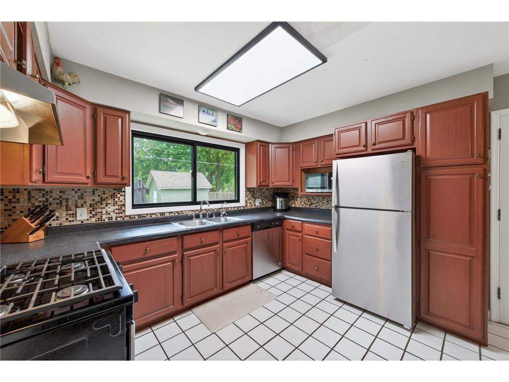 2041 Emerald Lane Eagan MN 55122 7072893 image11