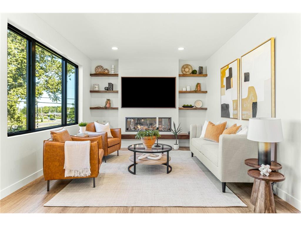 2041 Patricia Street Mendota Heights MN 55120 6692592 image1