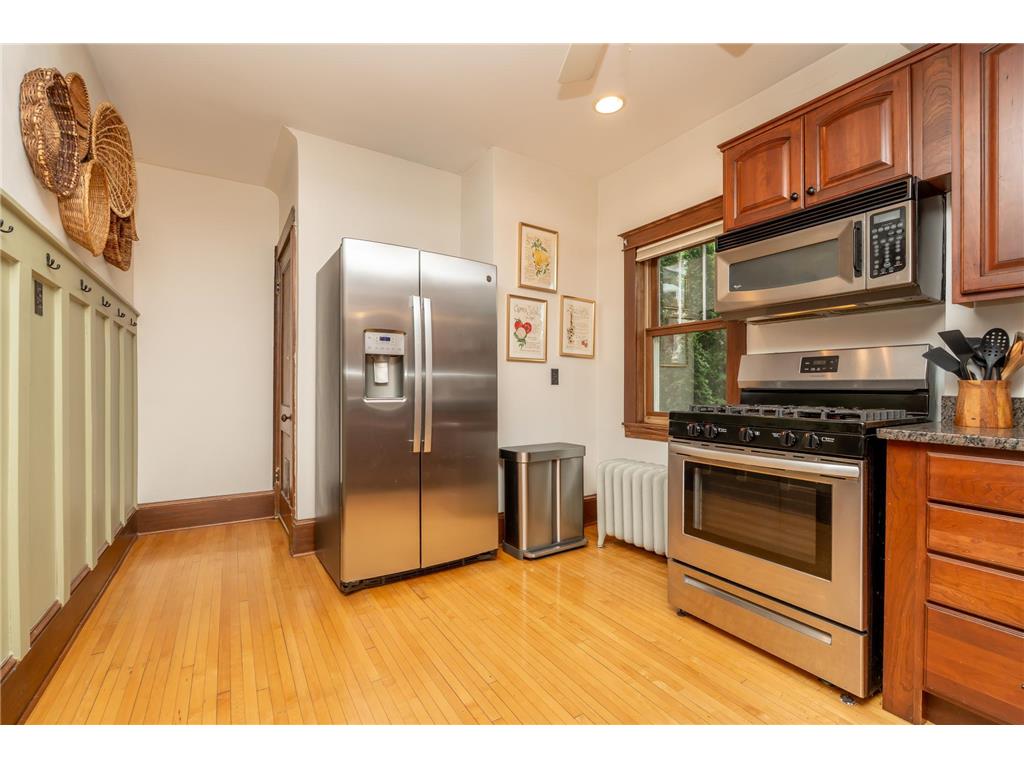2041 Princeton Avenue Saint Paul MN 55105 7088849 image12