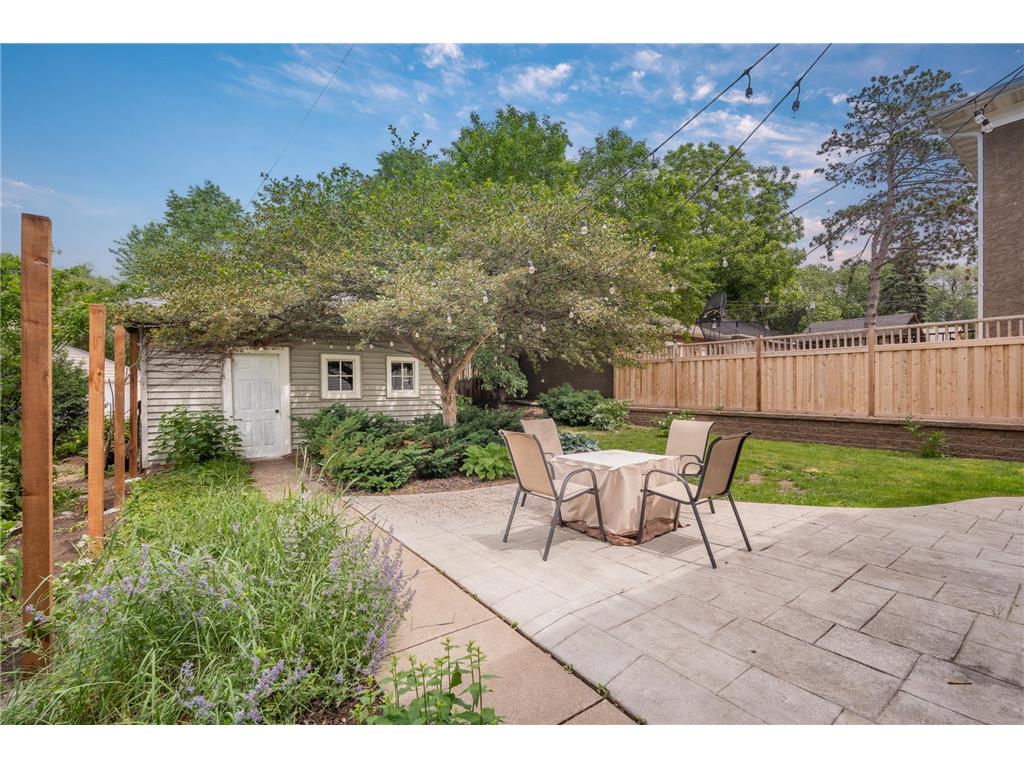 2041 Princeton Avenue Saint Paul MN 55105 7088849 image23
