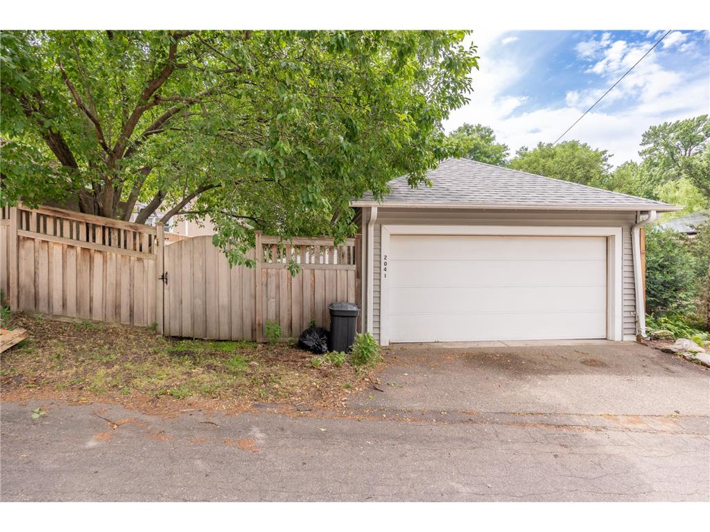 2041 Princeton Avenue Saint Paul MN 55105 7088849 image27