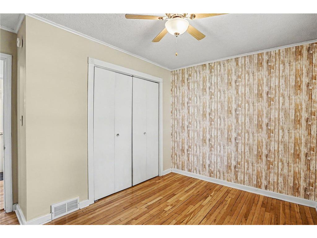 2042 Cottage Avenue E Saint Paul MN 55119 7067507 image14