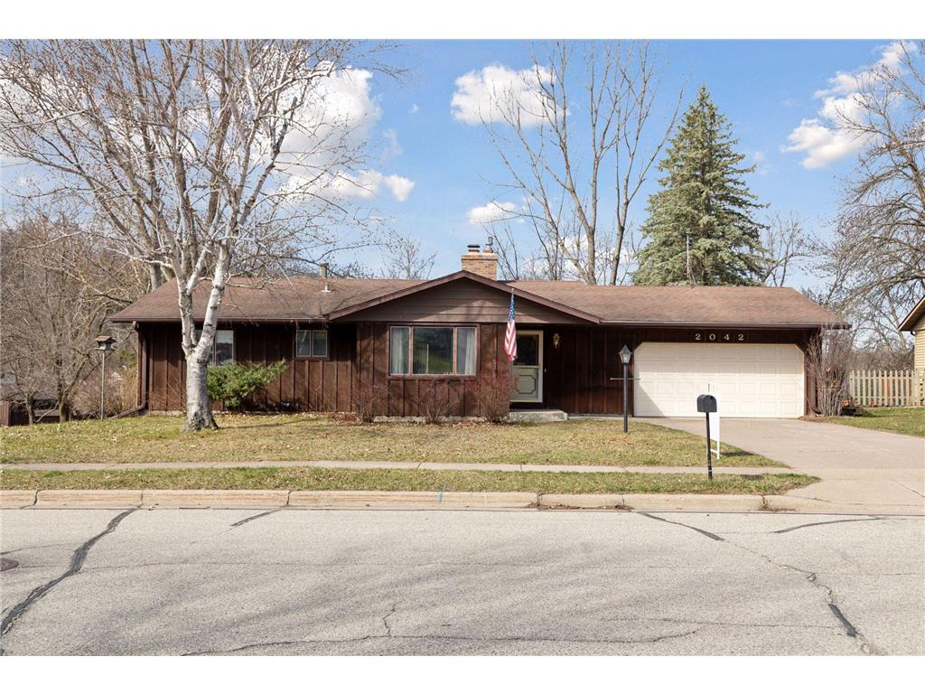2042 Gernentz Lane Red Wing MN 55066 6510220 image1