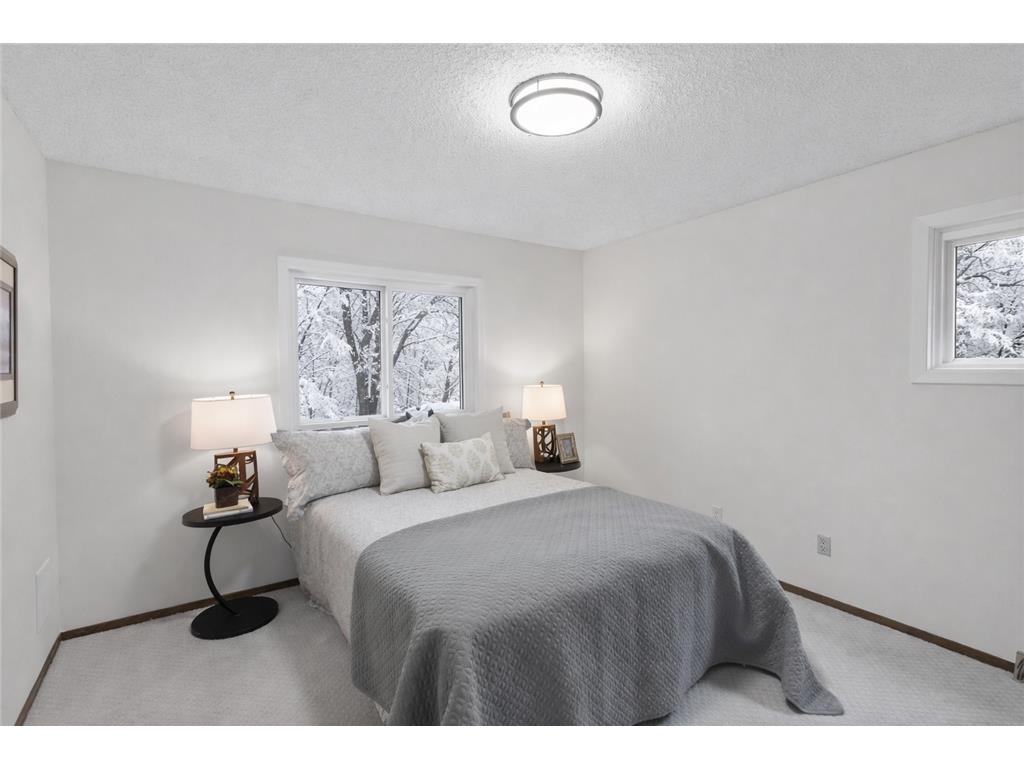 20420 Hughes Avenue W Lakeville MN 55044 7008850 image5