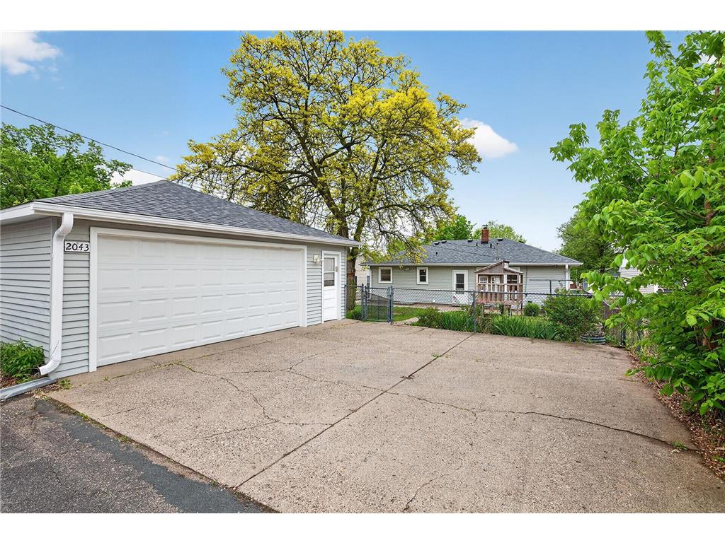 2043 Ramlow Place Saint Paul MN 55116 7062551 image27