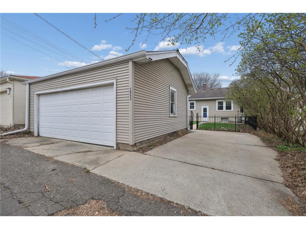 2043 Stanford Avenue Saint Paul MN 55105 7086549 image30