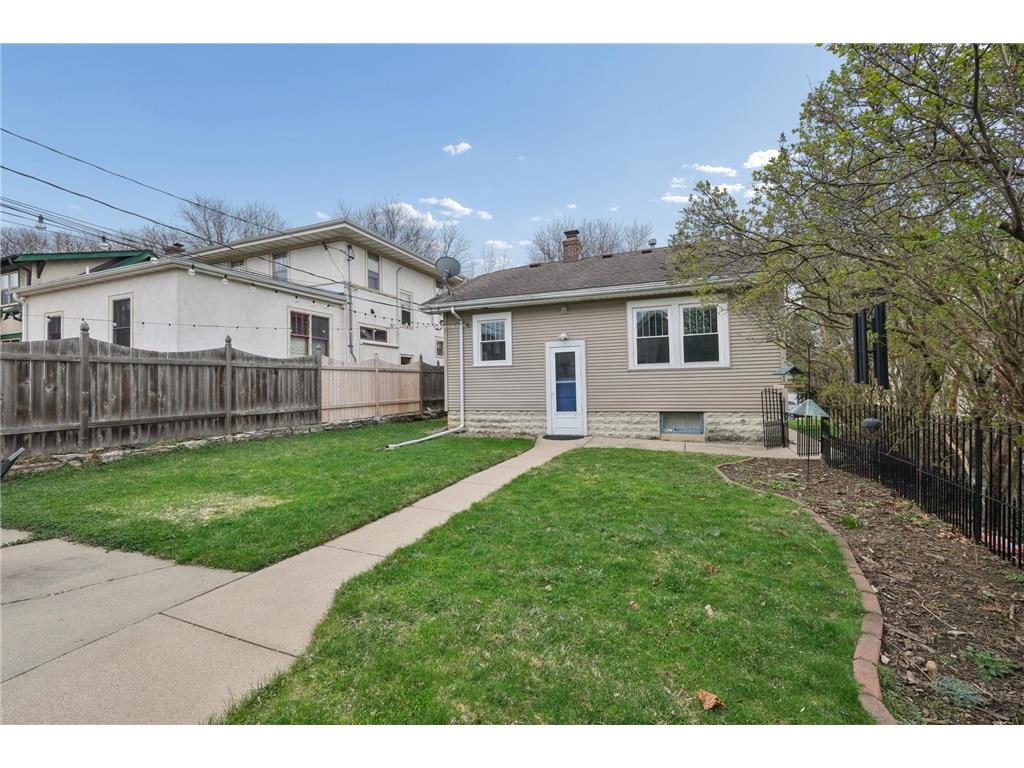 2043 Stanford Avenue Saint Paul MN 55105 7086549 image32