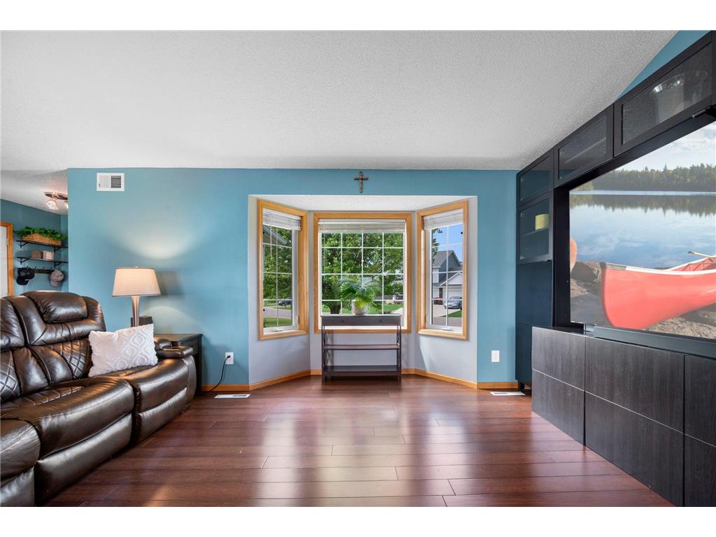 2043 Willow Court Howard Lake MN 55349 7100165 image10