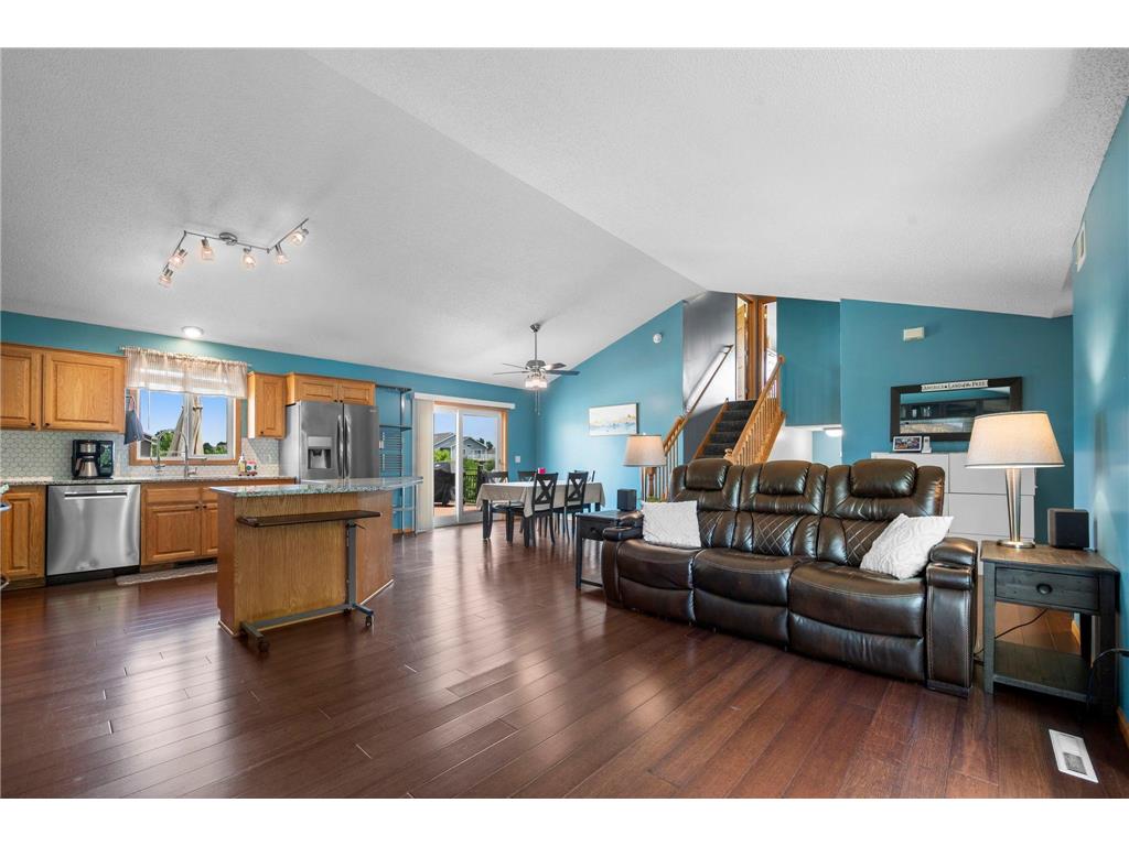 2043 Willow Court Howard Lake MN 55349 7100165 image12