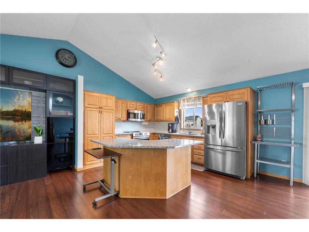 2043 Willow Court Howard Lake MN 55349 7100165 image16