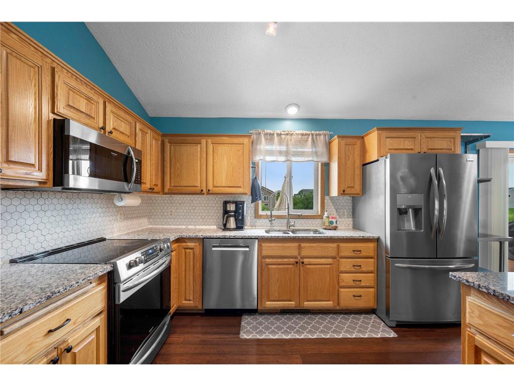 2043 Willow Court Howard Lake MN 55349 7100165 image18