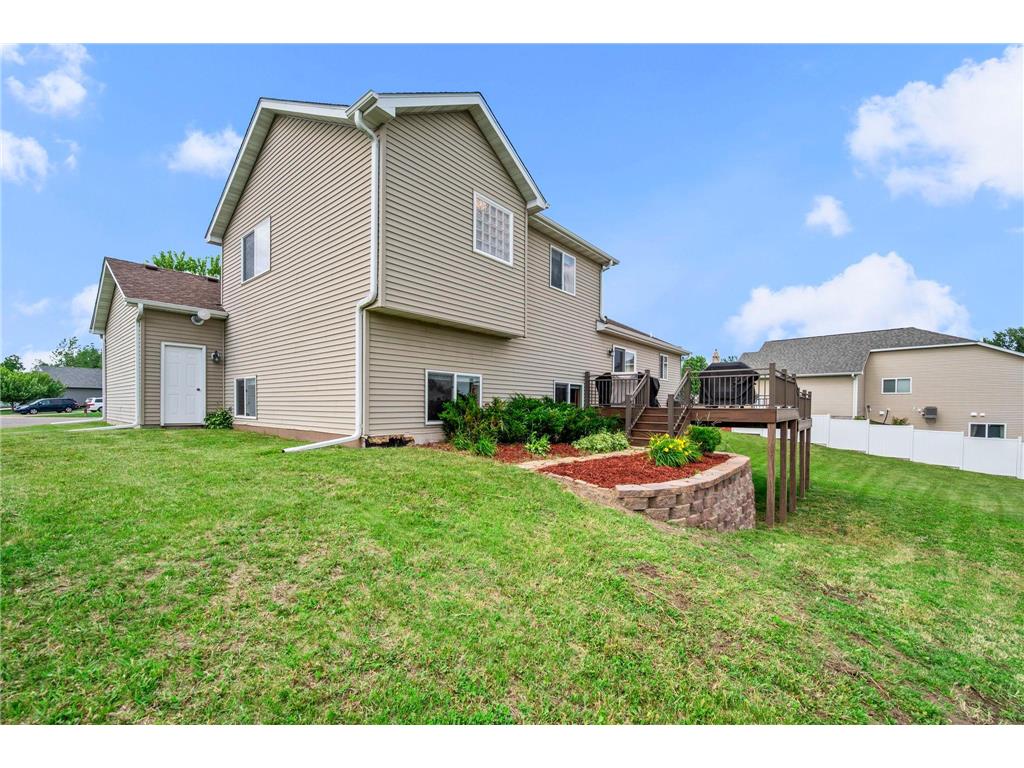 2043 Willow Court Howard Lake MN 55349 7100165 image39