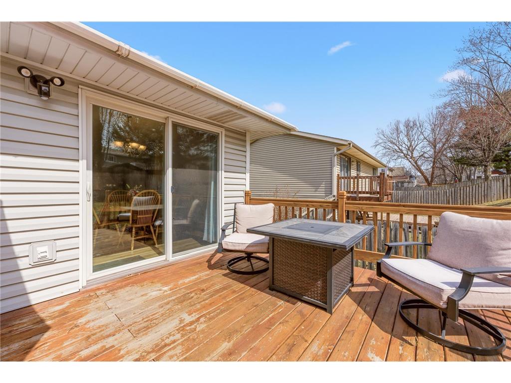 2044 Burke Avenue E North Saint Paul MN 55109 7051295 image11