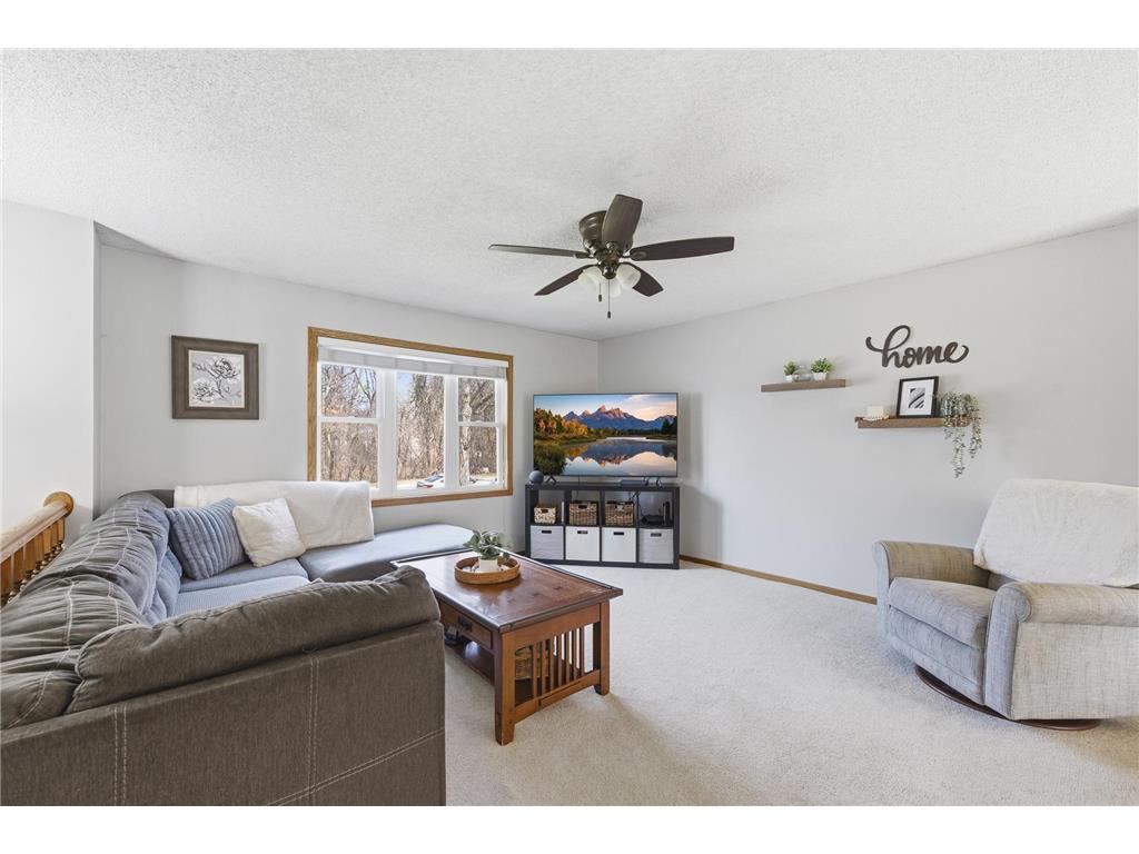 2044 Burke Avenue E North Saint Paul MN 55109 7051295 image14