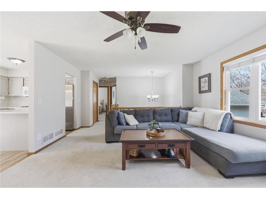 2044 Burke Avenue E North Saint Paul MN 55109 7051295 image16