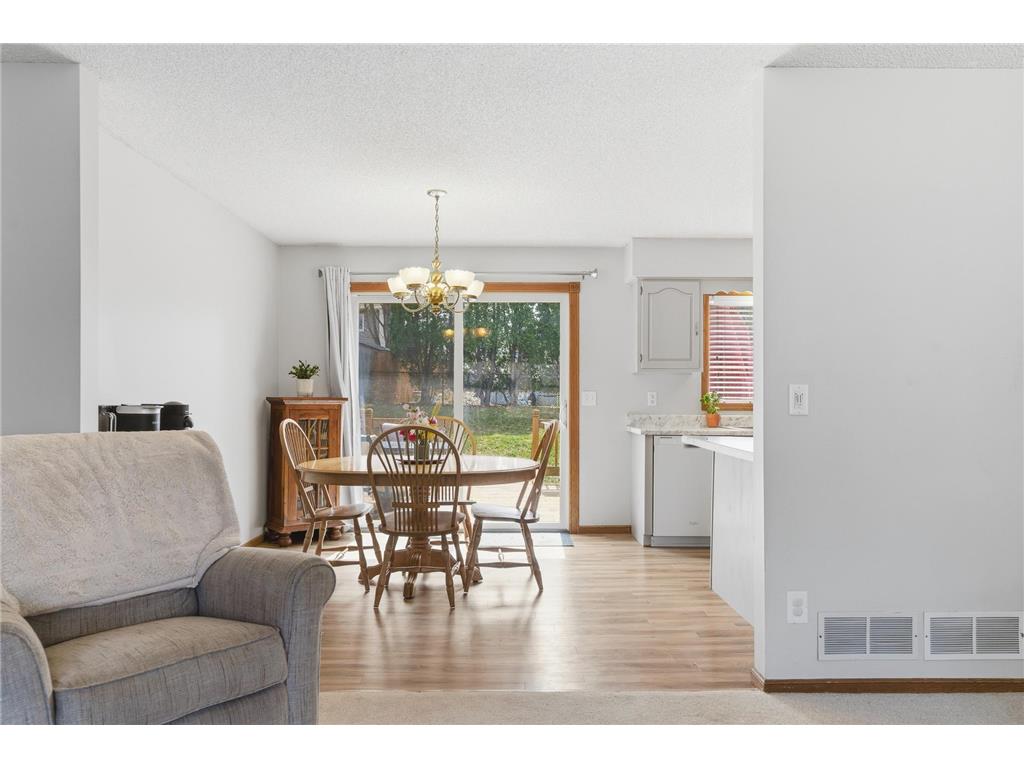 2044 Burke Avenue E North Saint Paul MN 55109 7051295 image18