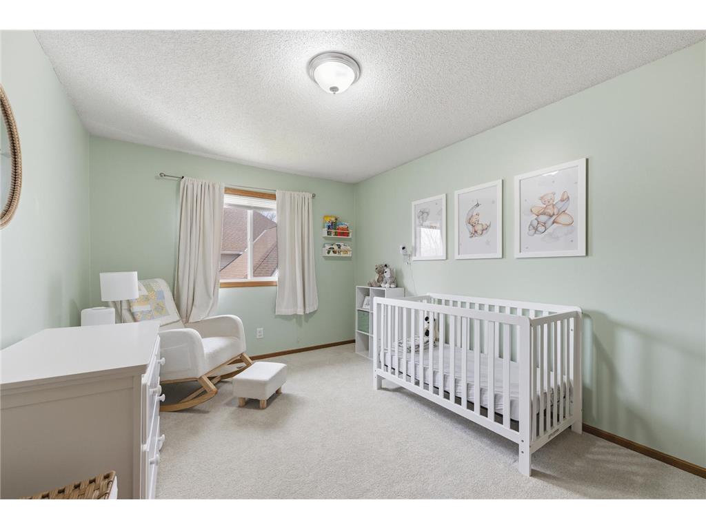 2044 Burke Avenue E North Saint Paul MN 55109 7051295 image29