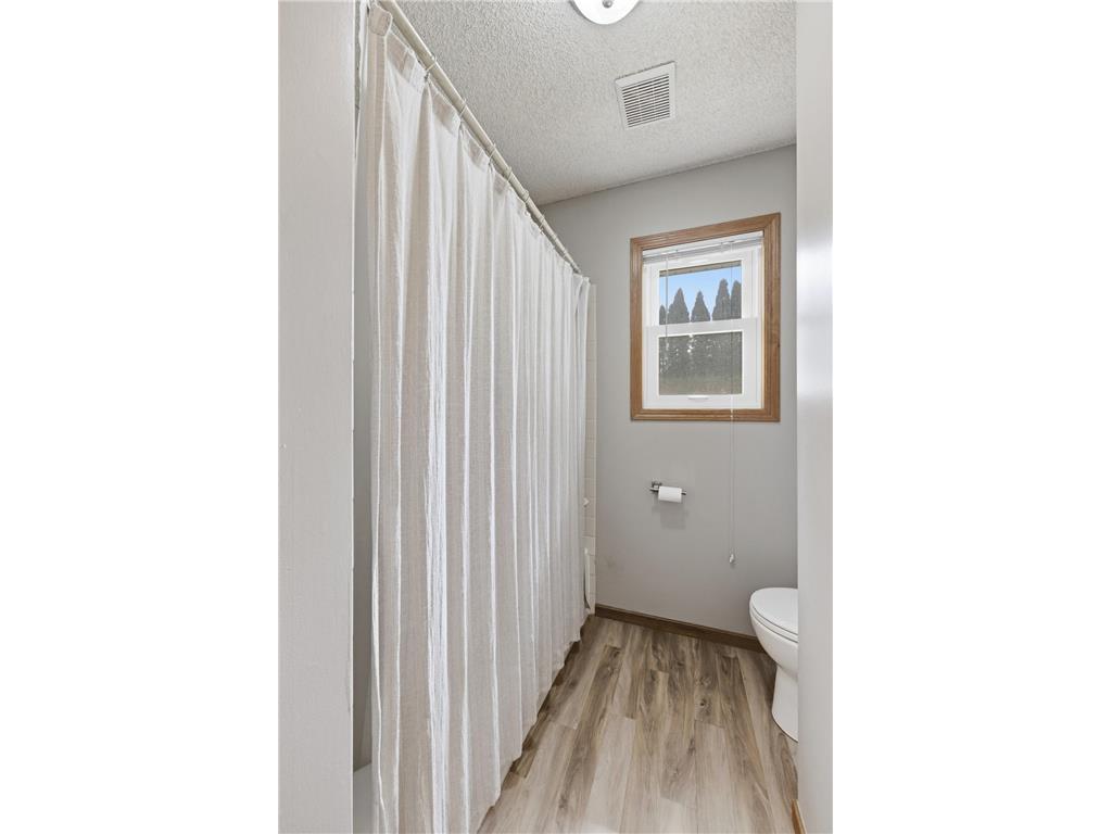 2044 Burke Avenue E North Saint Paul MN 55109 7051295 image33