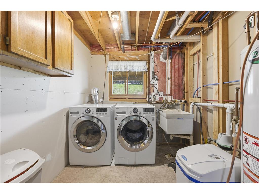 2044 Burke Avenue E North Saint Paul MN 55109 7051295 image44