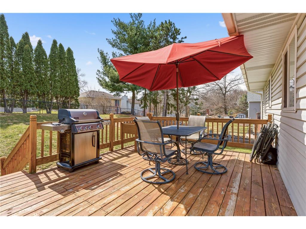 2044 Burke Avenue E North Saint Paul MN 55109 7051295 image9