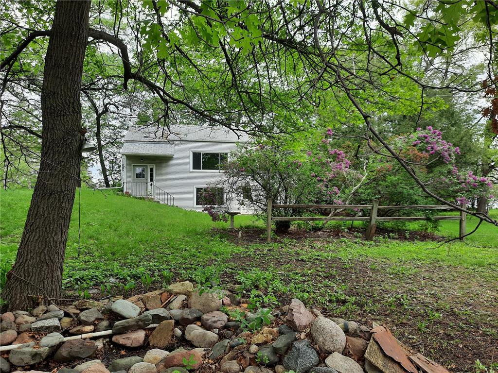 2045 Brunswick Avenue N Golden Valley MN 55422 6341561 image1