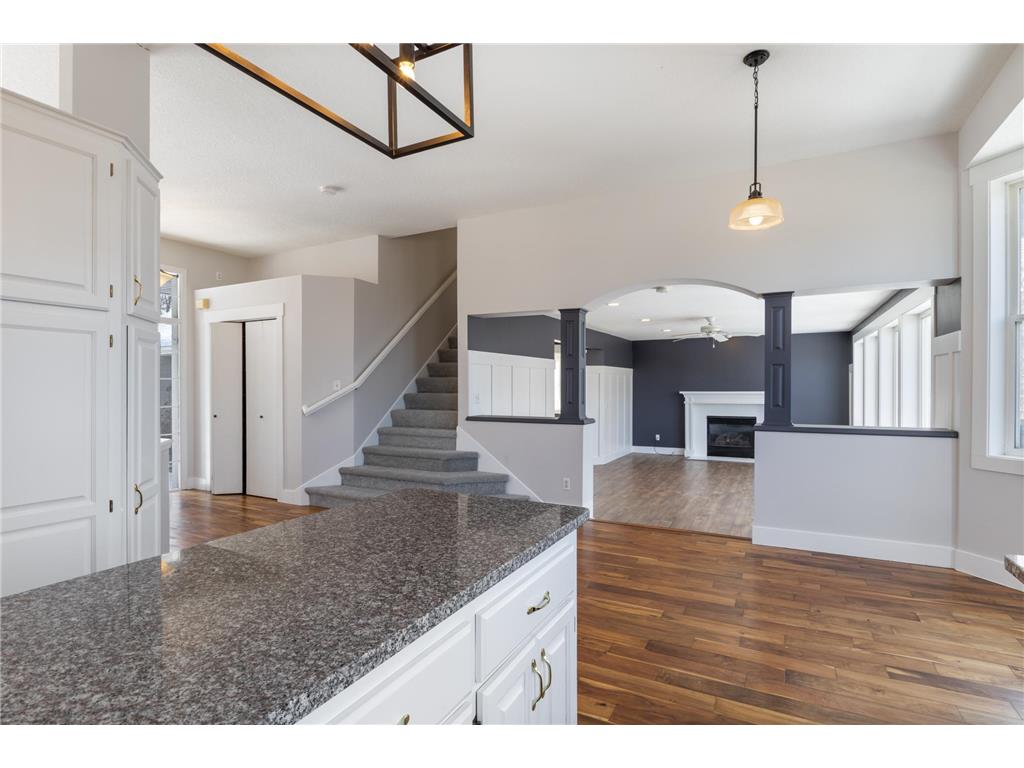 2045 Safari Heights Trail Eagan MN 55122 7027800 image11