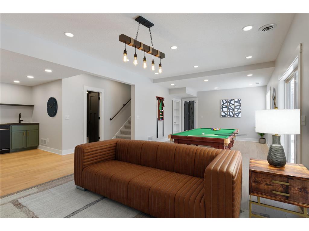 2045 Safari Heights Trail Eagan MN 55122 7027800 image30