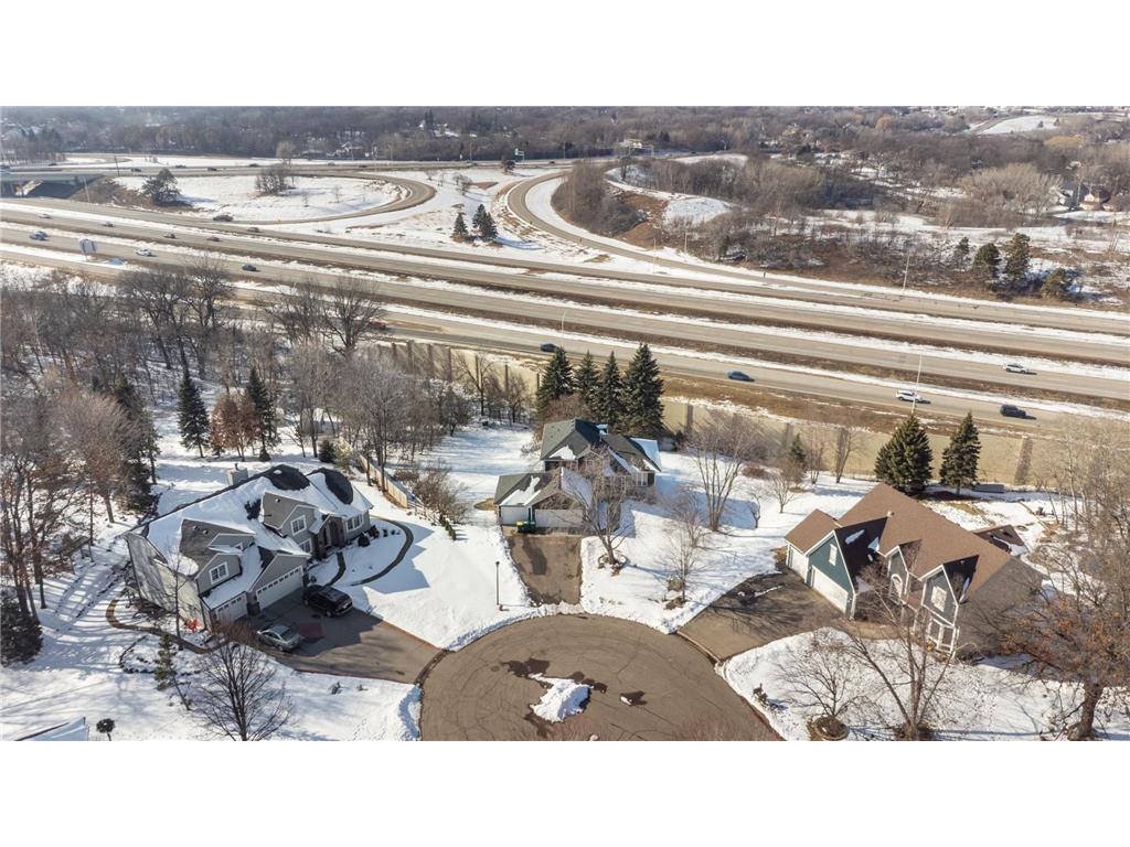 2045 Safari Heights Trail Eagan MN 55122 7027800 image5