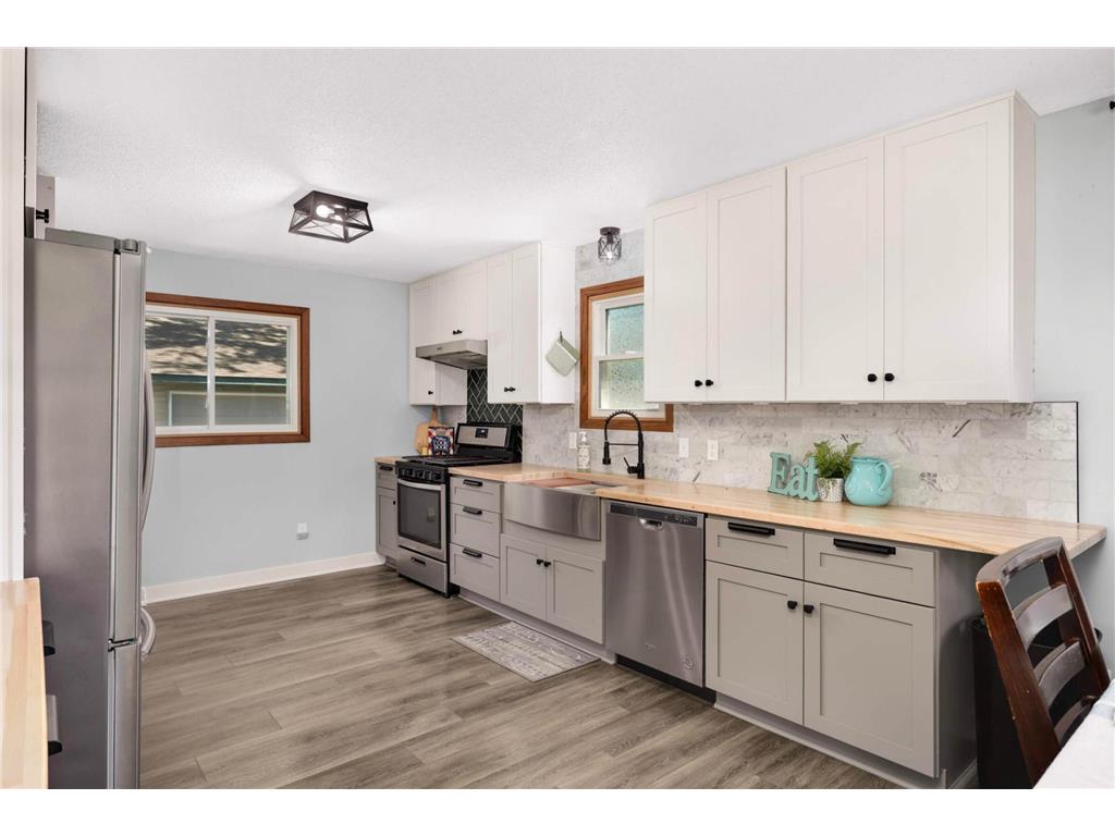 20450 Dodd Boulevard Lakeville MN 55044 6746593 image1