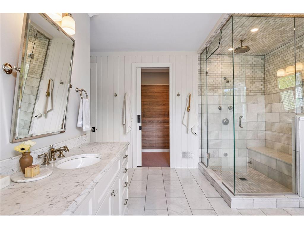 20455 Park Place Deephaven MN 55331 7072072 image37