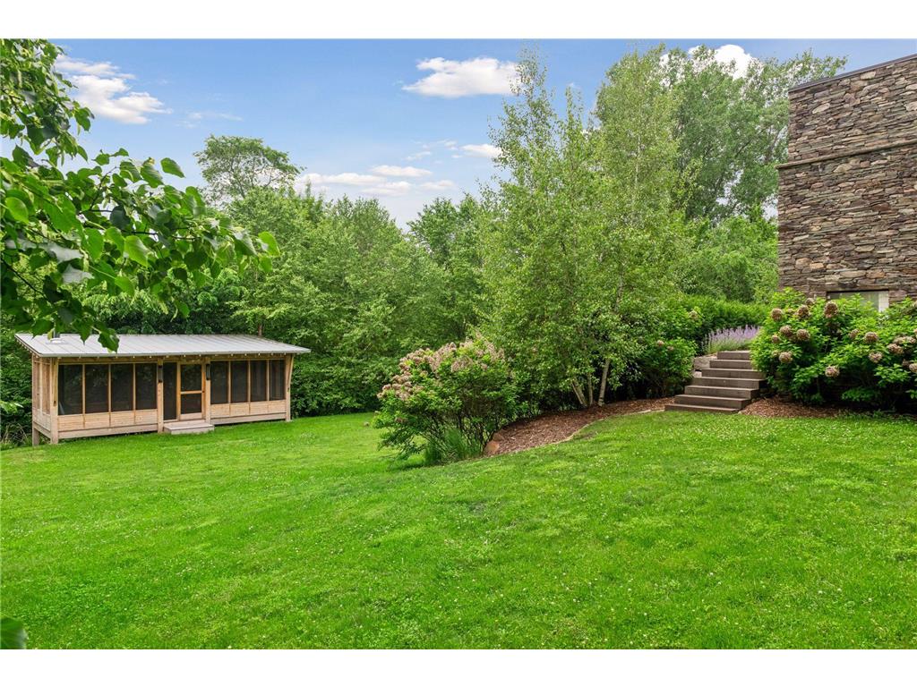 20455 Park Place Deephaven MN 55331 7072072 image50
