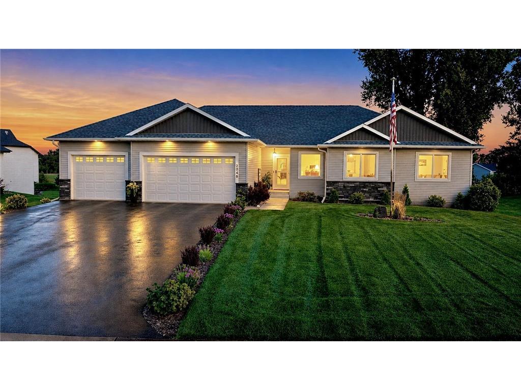 2046 162nd Avenue NE Ham Lake MN 55304 7069934 image1
