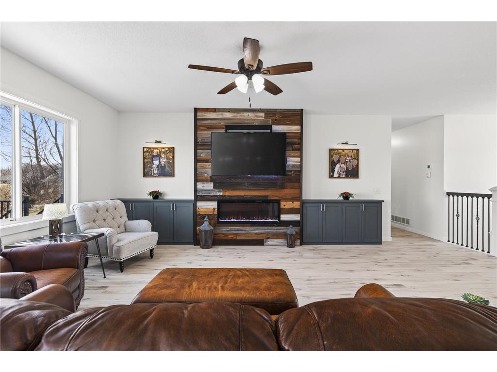 2046 162nd Avenue NE Ham Lake MN 55304 7069934 image9