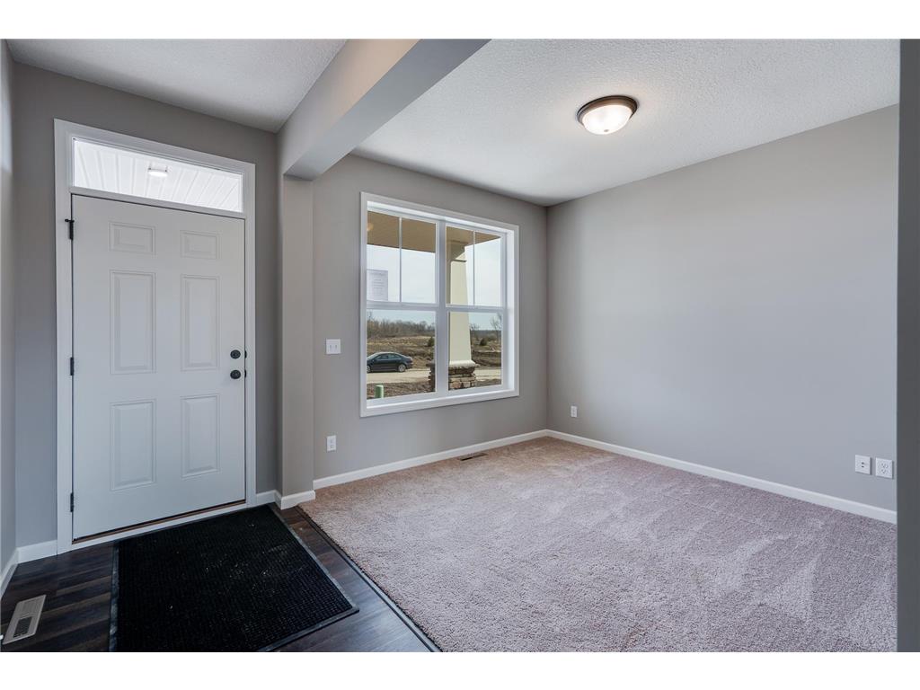 2046 Coneflower Point Buffalo MN 55313 6768653 image4