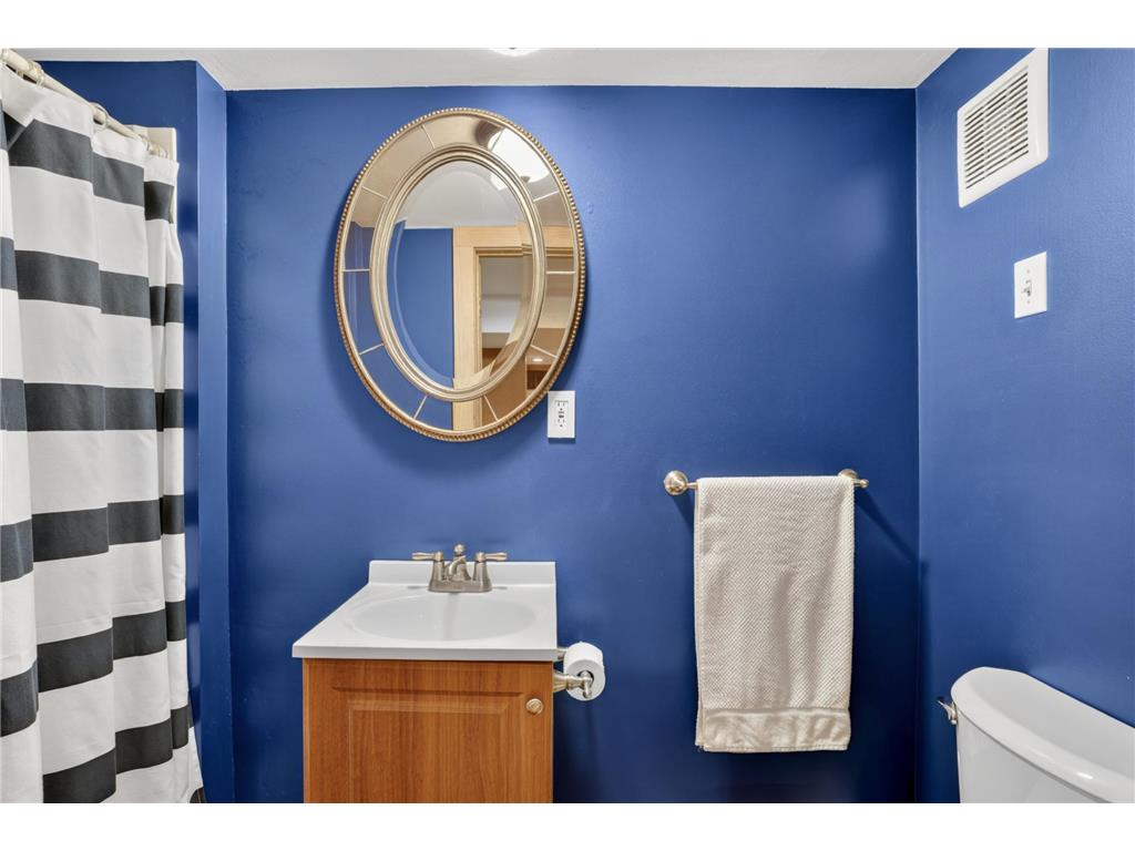 2046 Diffley Road Eagan MN 55122 7062748 image17