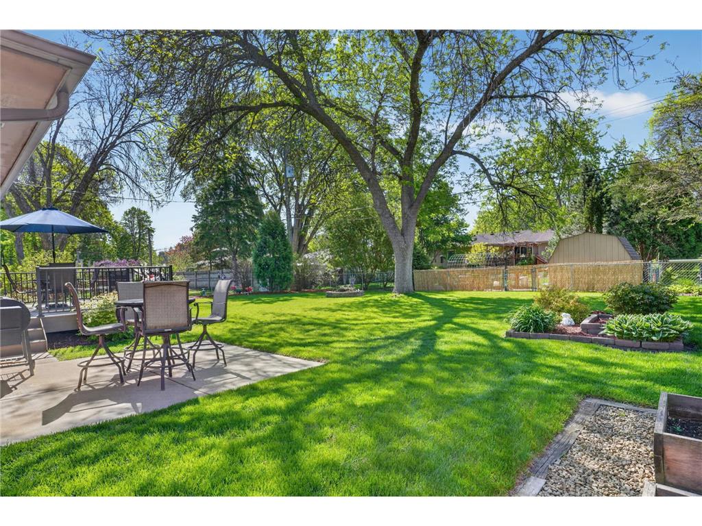 2046 Diffley Road Eagan MN 55122 7062748 image3