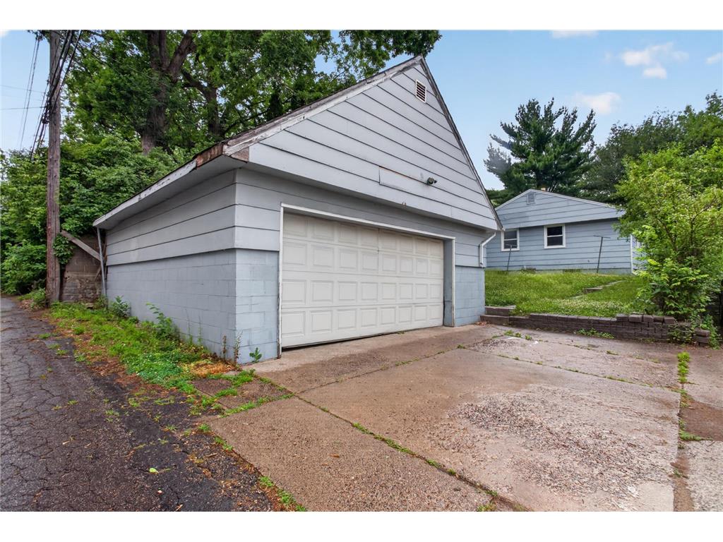 2046 Reaney Avenue E Saint Paul MN 55119 7090844 image22