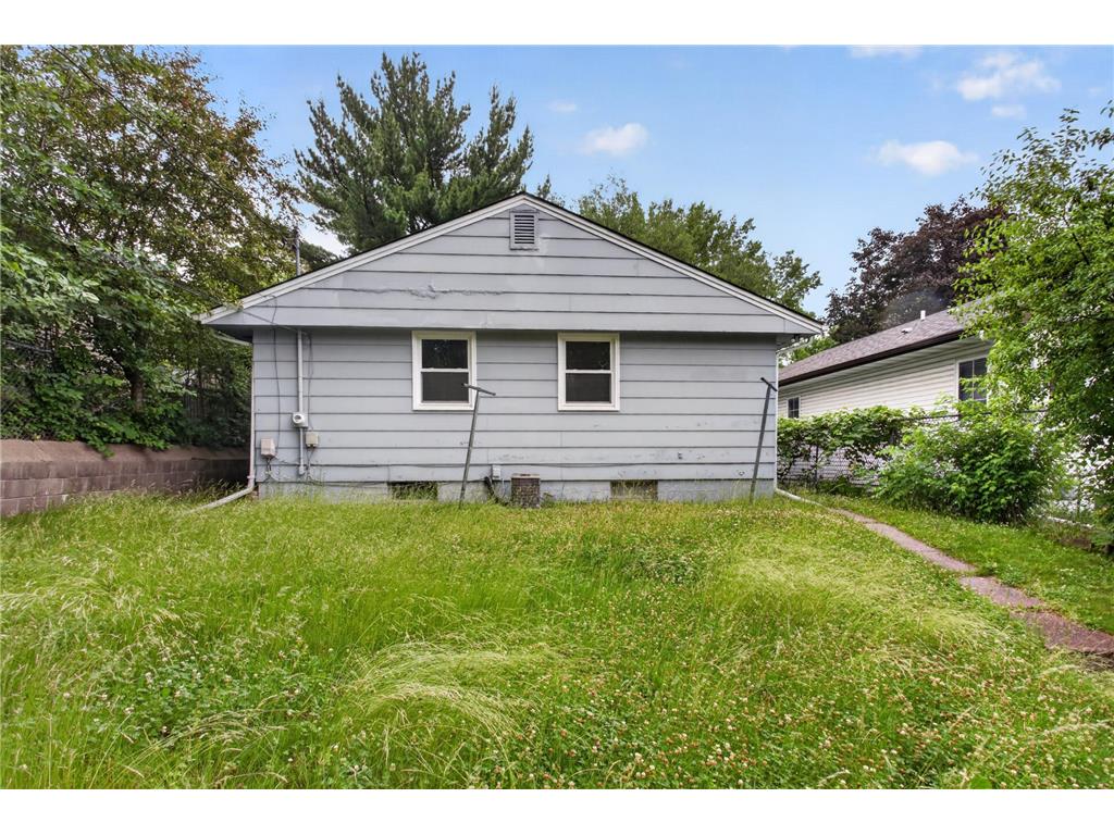 2046 Reaney Avenue E Saint Paul MN 55119 7090844 image24