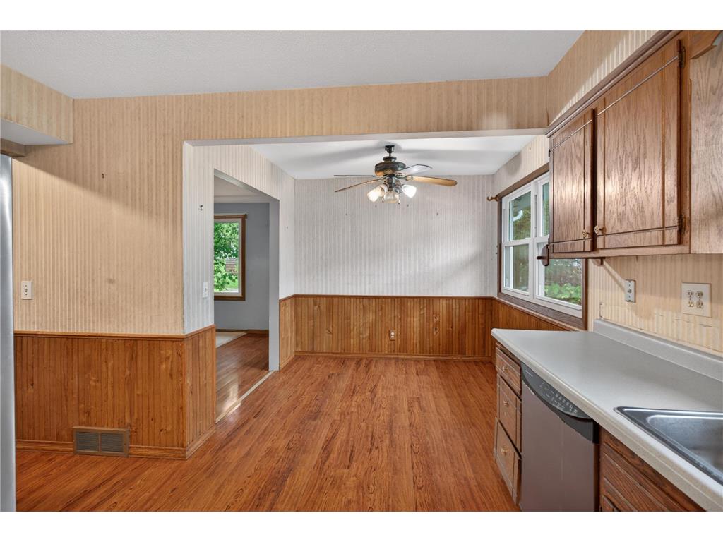2046 Reaney Avenue E Saint Paul MN 55119 7090844 image8