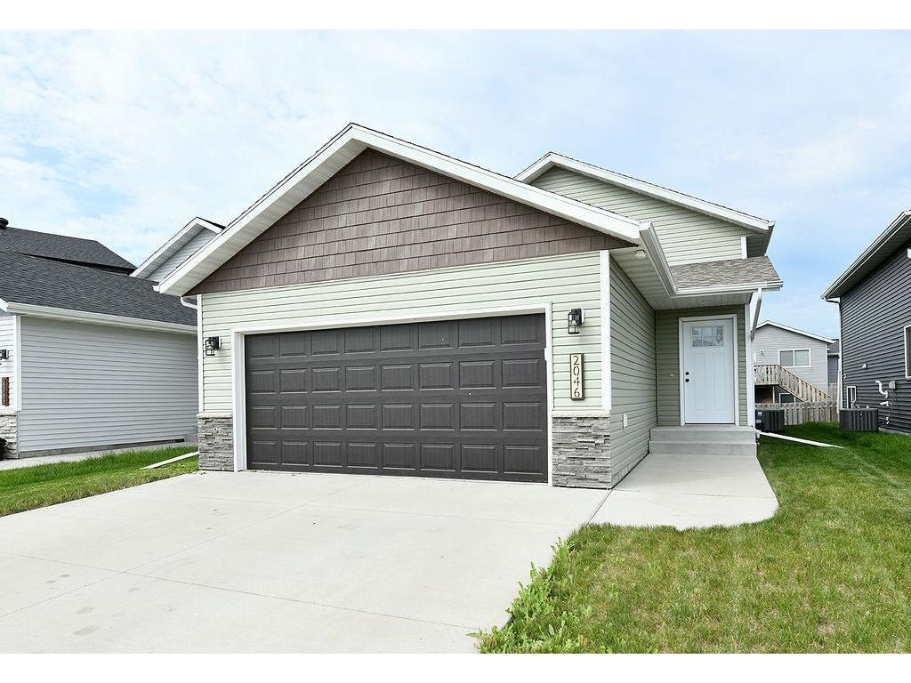 2046 W 11th Street W West Fargo ND 58078 7101356 image1