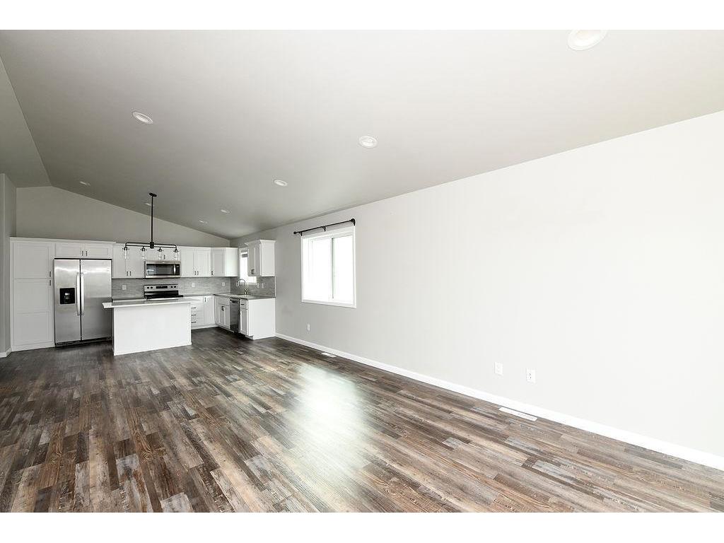 2046 W 11th Street W West Fargo ND 58078 7101356 image8