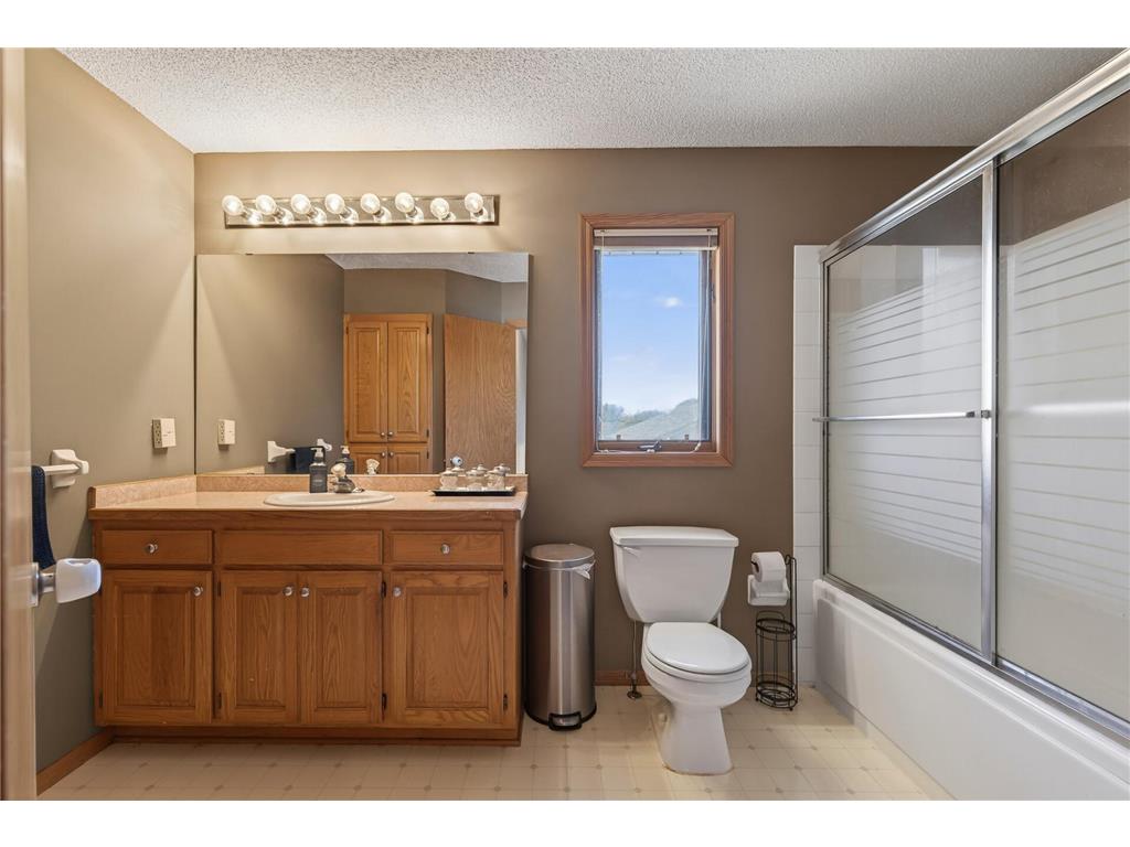2047 123rd Avenue NW Coon Rapids MN 55448 7058744 image21