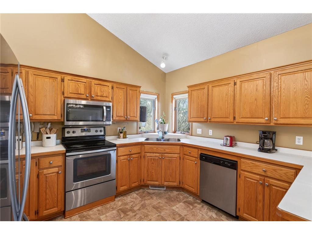 2047 123rd Avenue NW Coon Rapids MN 55448 7058744 image9
