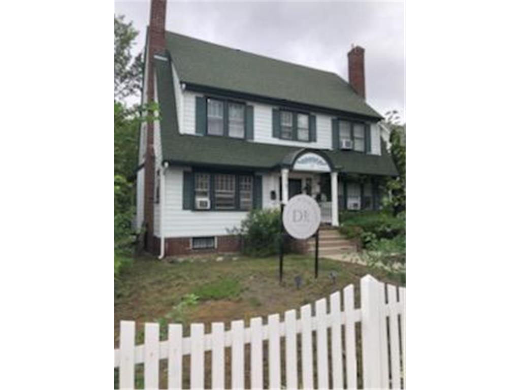 2047 Grand Avenue Saint Paul MN 55105 6756085 image2