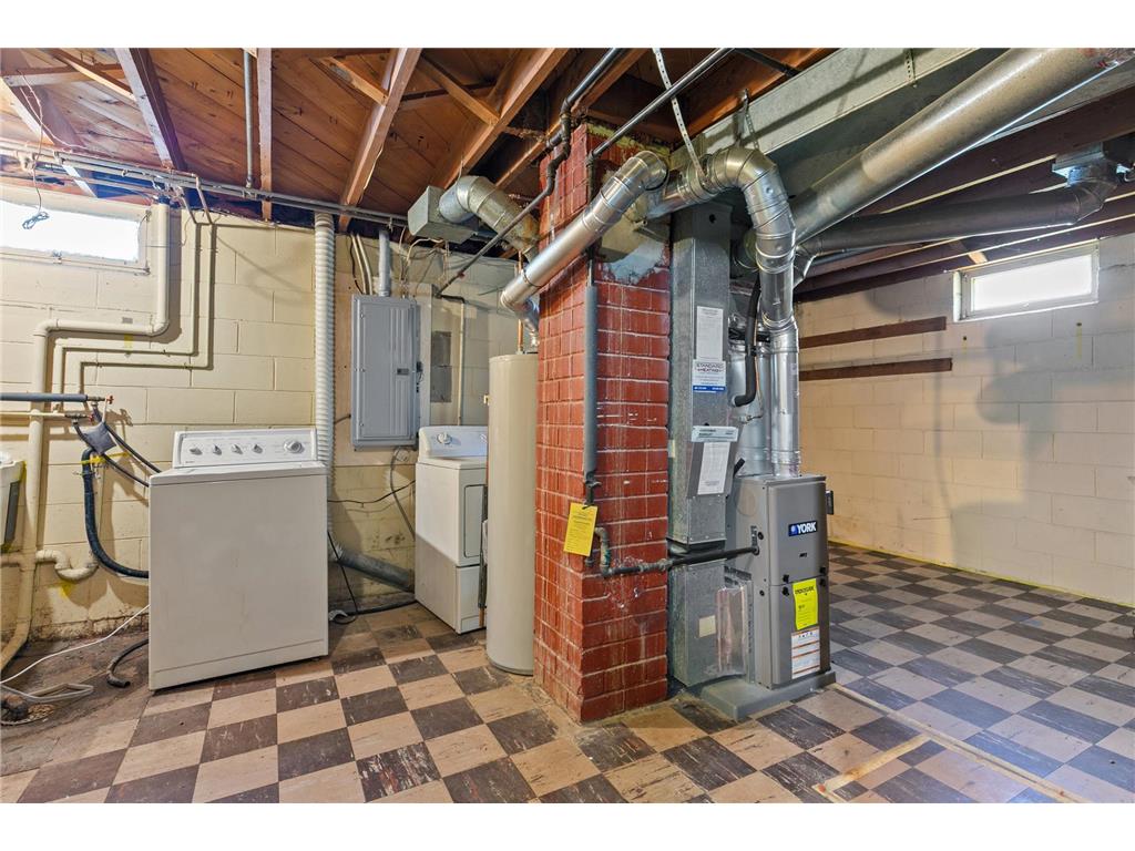2047 Minnehaha Avenue E Saint Paul MN 55119 7105415 image13