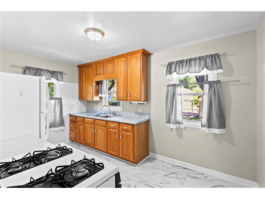 2047 Minnehaha Avenue E Saint Paul MN 55119 7105415 image7