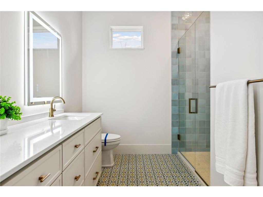 20472 Radisson Road Shorewood MN 55331 - Como Lake 6797922 image26