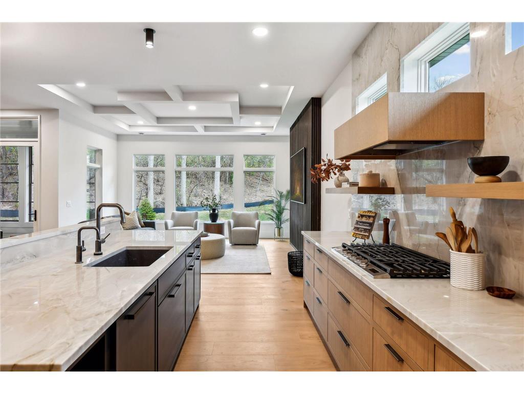 20472 Radisson Road Shorewood MN 55331 - Como Lake 6797922 image8